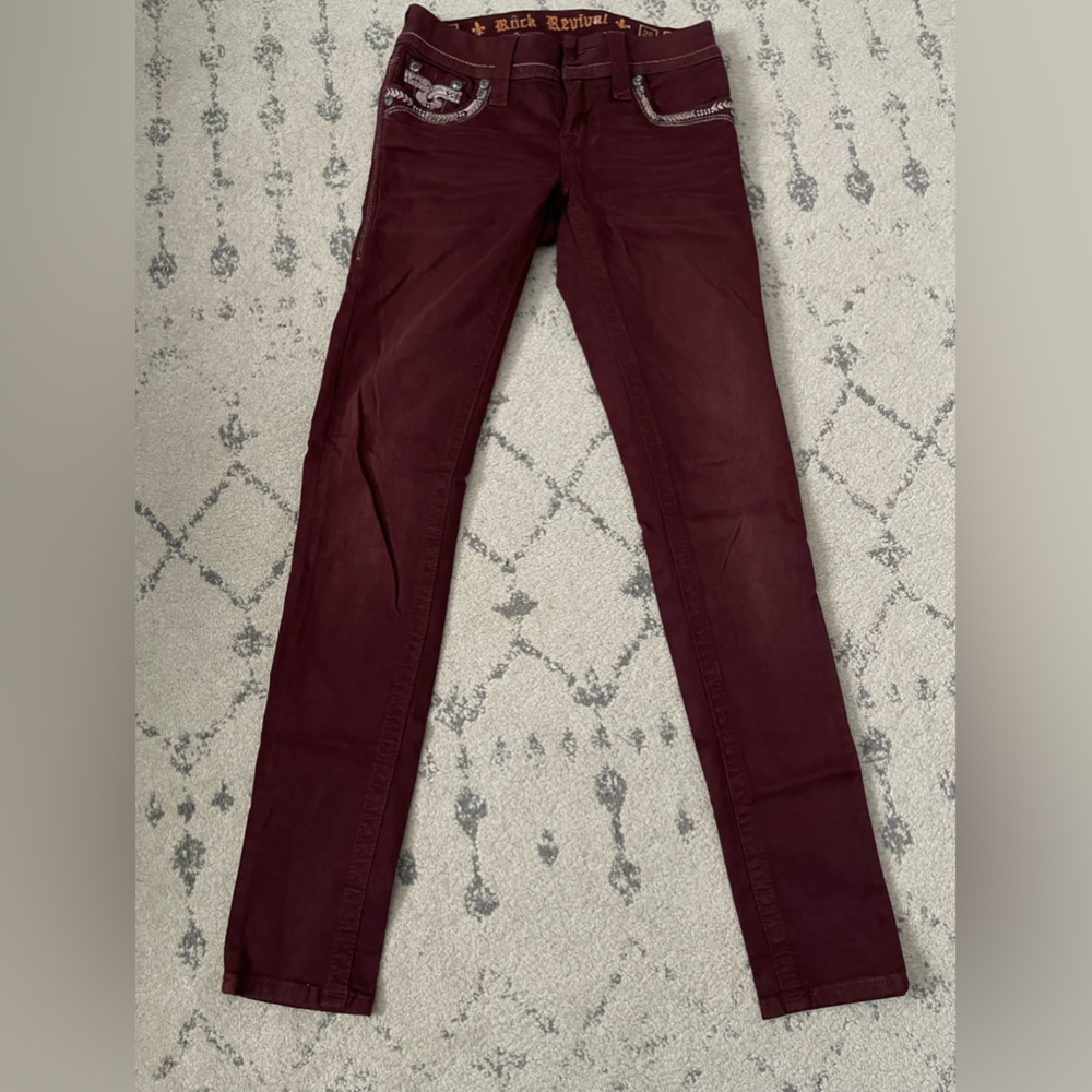 Rock Revival. Size 25.